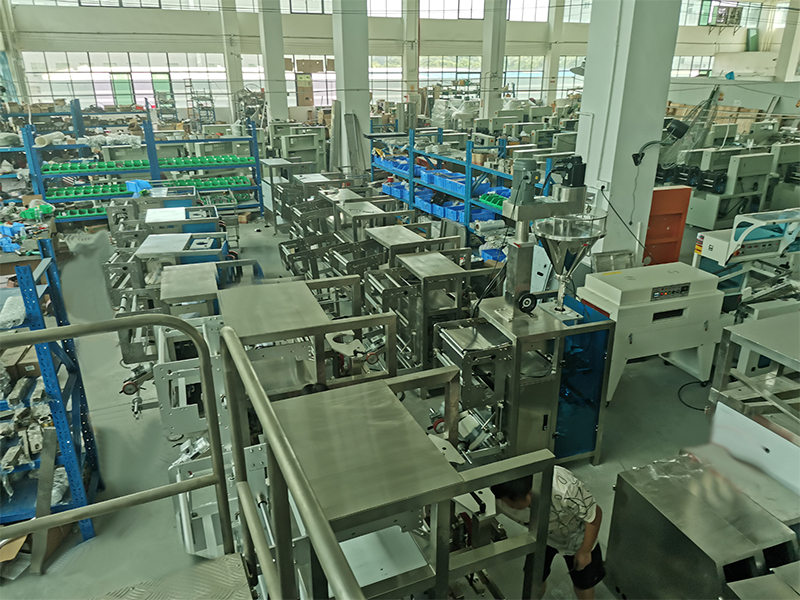 The structure and function of the vertical packing machine.